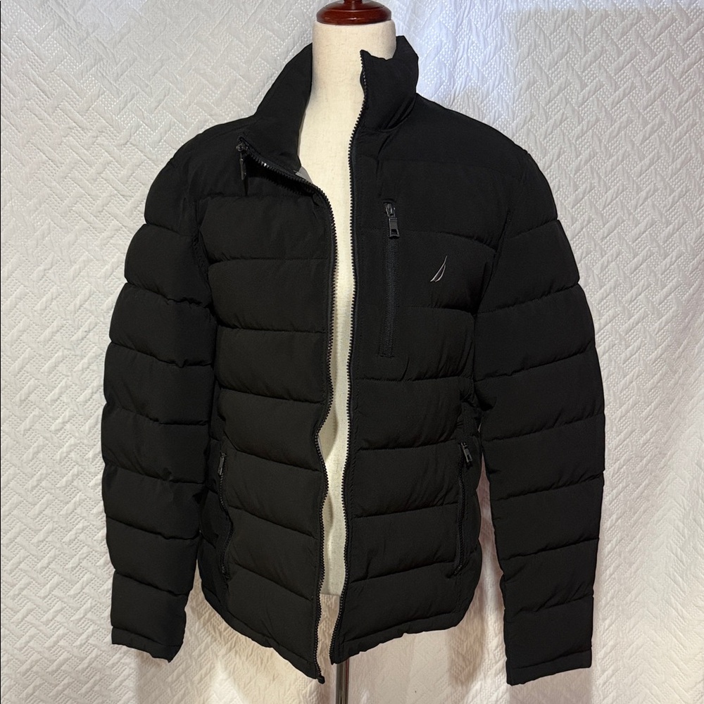 Nautica Men's Dark Puffer Jacket